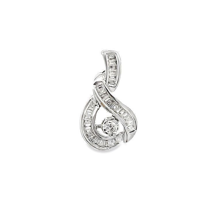 18K WHITE GOLD DIAMOND PENDANT - 0010252