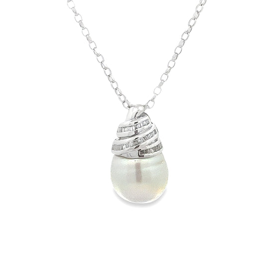 18K WHITE GOLD DIAMOND PENDANT - P001880