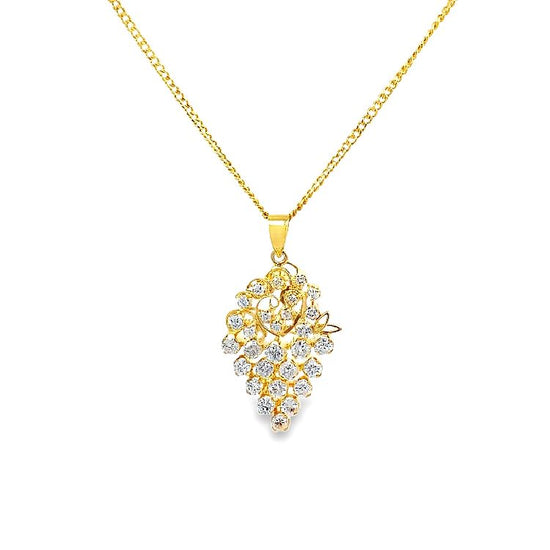 18K GOLD DIAMOND PENDANT - P001044