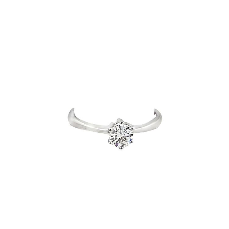 18K WHITE GOLD DIAMOND RING - P001022