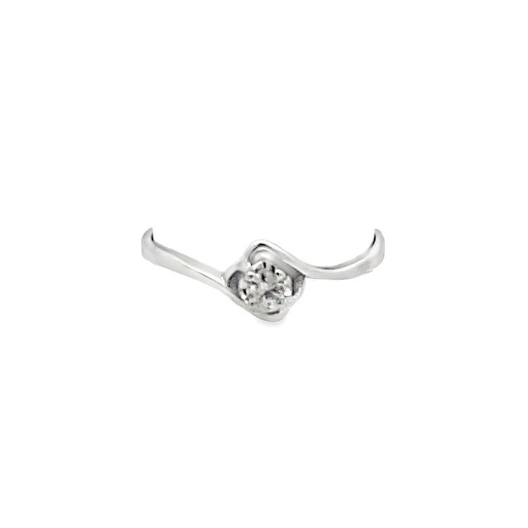 18K WHITE GOLD DIAMOND RING - P001191