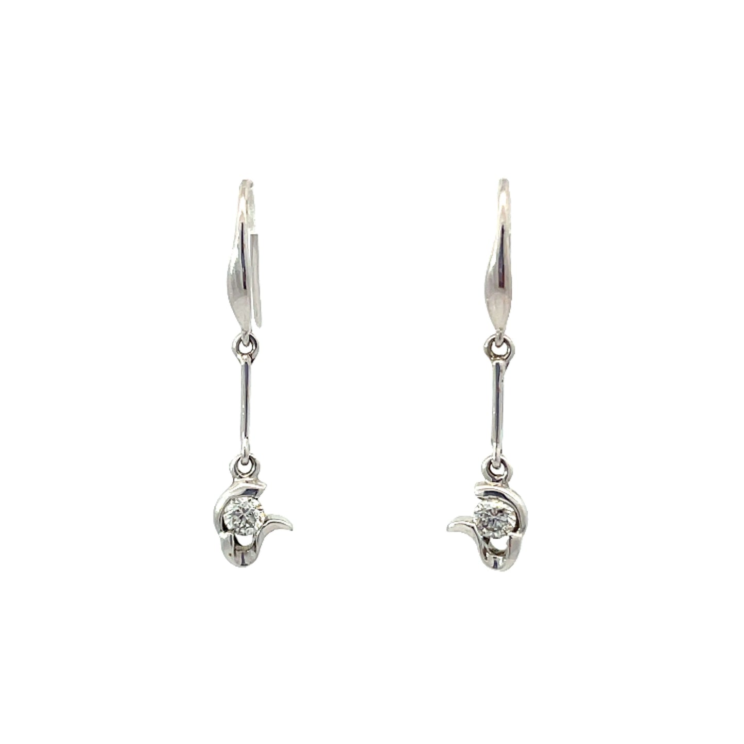 18K WHITE GOLD DIAMOND EARRINGS - P000805