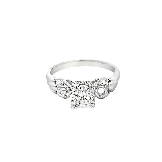 18K WHITE GOLD DIAMOND RING - P000026
