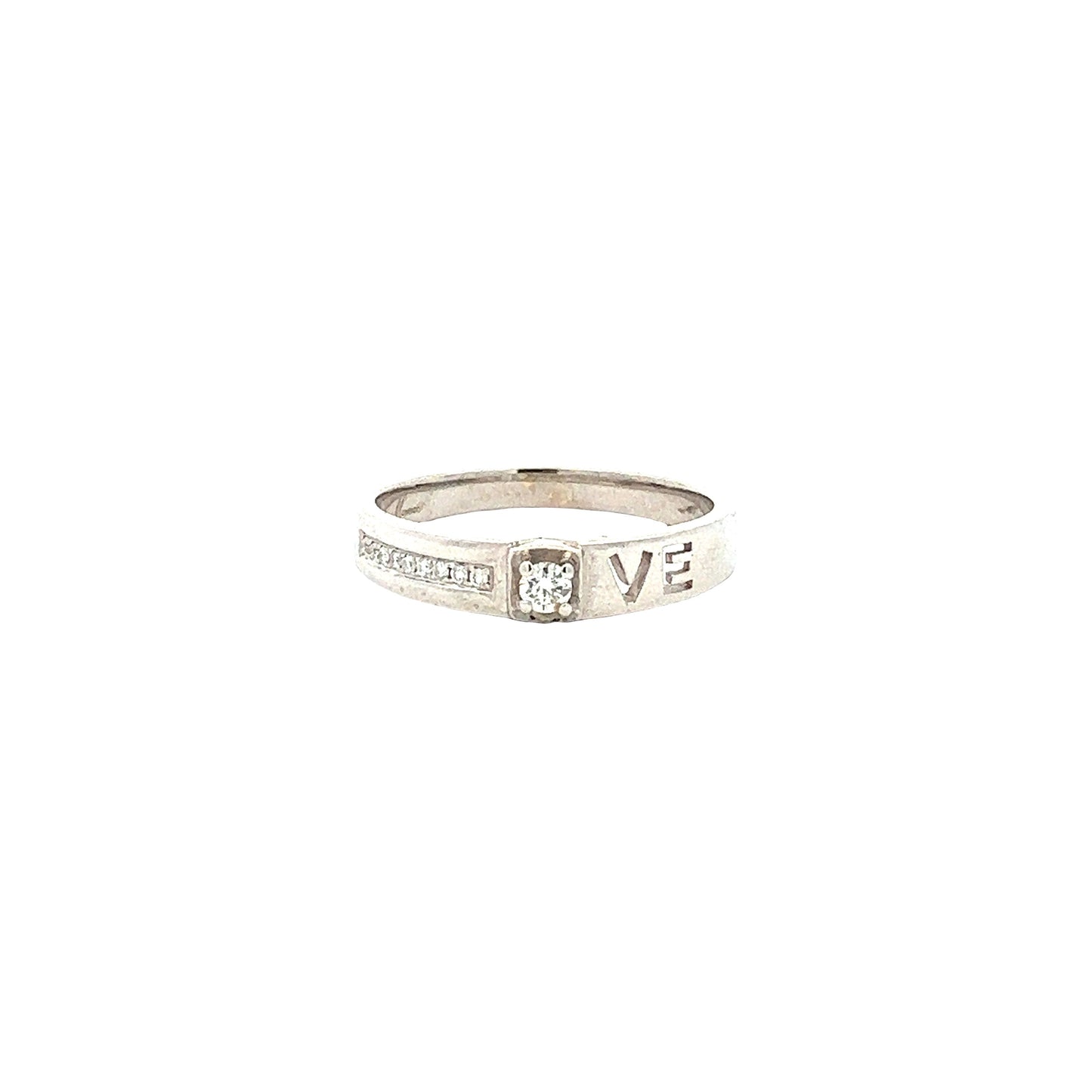 18K WHITE GOLD DIAMOND RING - P000415