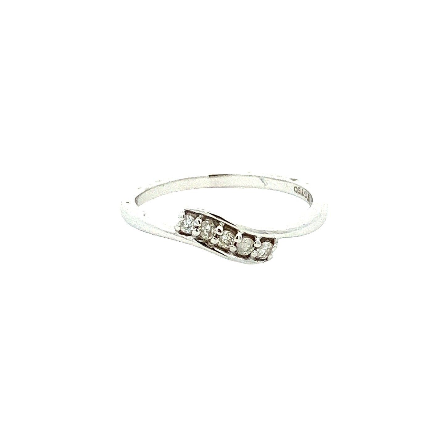 18K WHITE GOLD DIAMOND RING - P000097