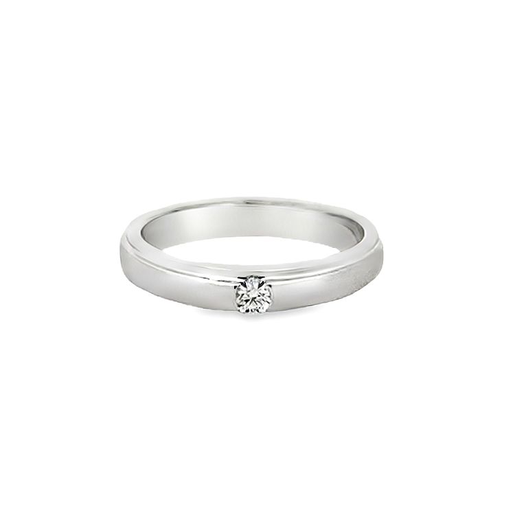 18K WHITE GOLD DIAMOND RING - P000201