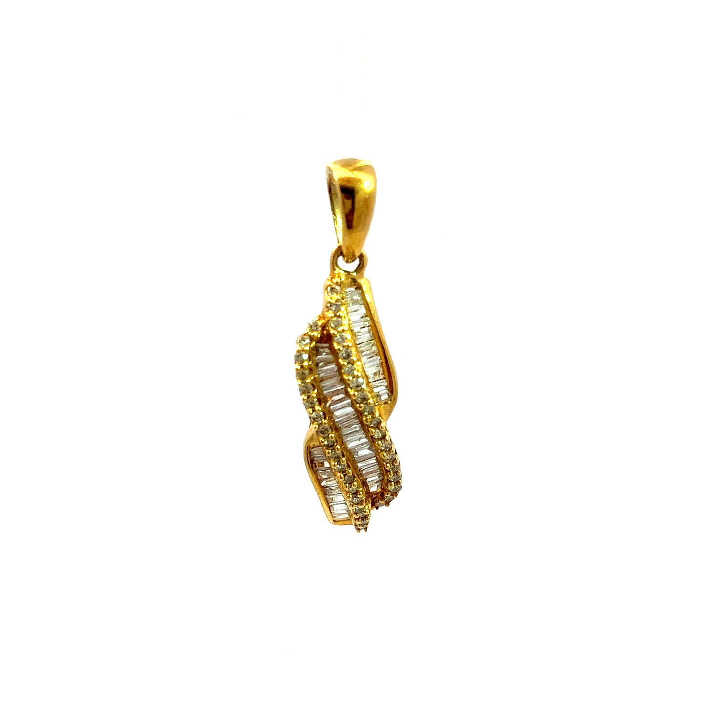 GOLD DIAMOND PENDANT ( 9K ) ( 0.87g ) - P000444 Chain sold separately