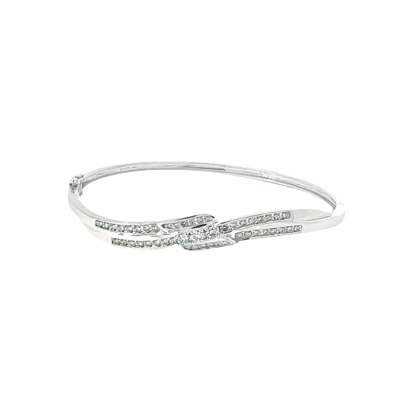 18K WHITE GOLD DIAMOND BANGLE - 0002716