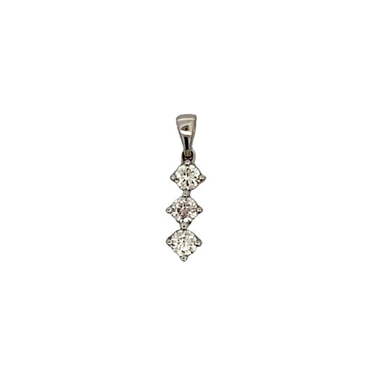 18K WHITE GOLD DIAMOND PENDANT - 0020345