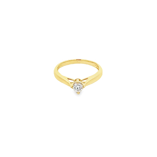 18K GOLD DIAMOND RING - 0021062