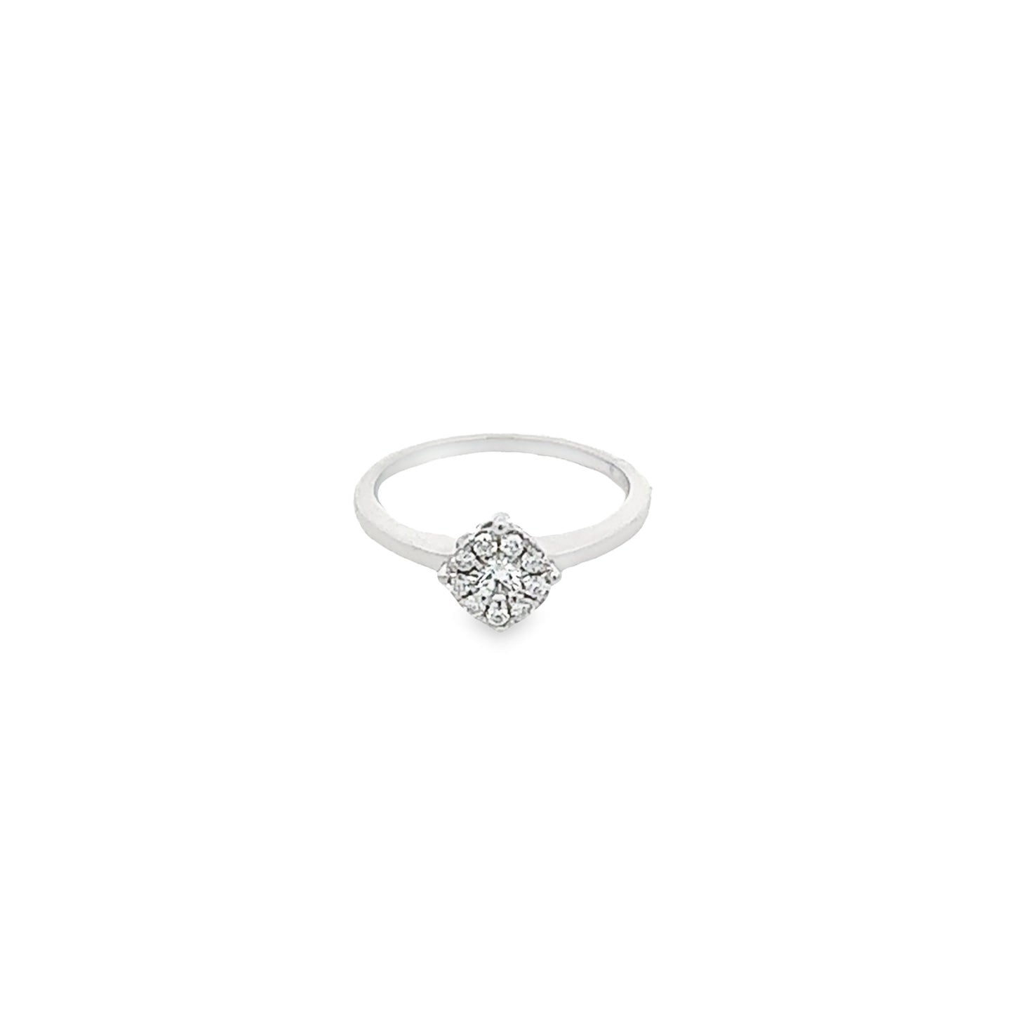 18K WHITE GOLD DIAMOND RING - 0021082