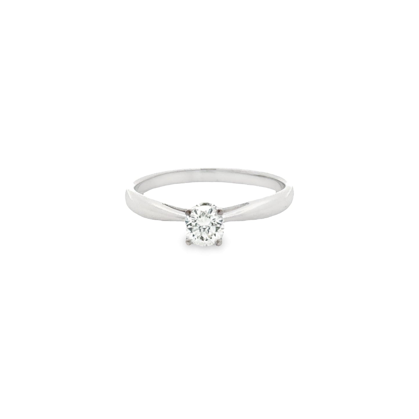 18K WHITE GOLD DIAMOND RING - 0021087