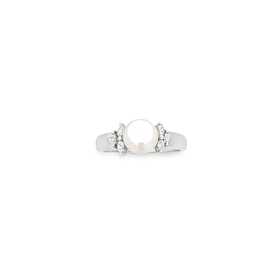 18K WHITE GOLD DIAMOND RING - 0021102