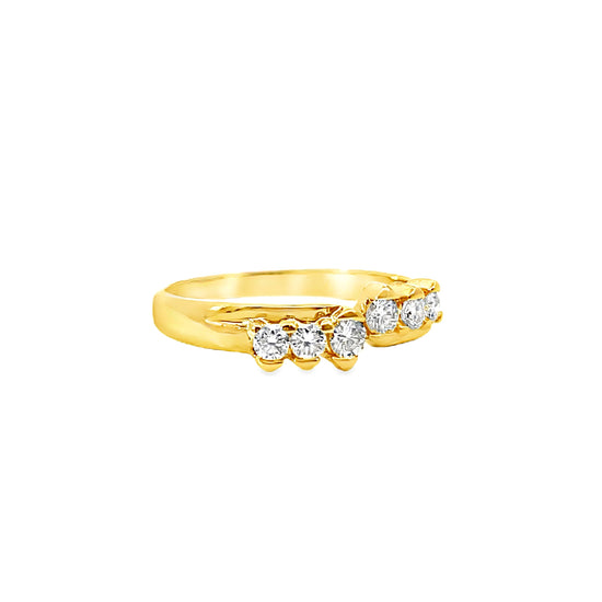 20K GOLD DIAMOND RING - 0024314
