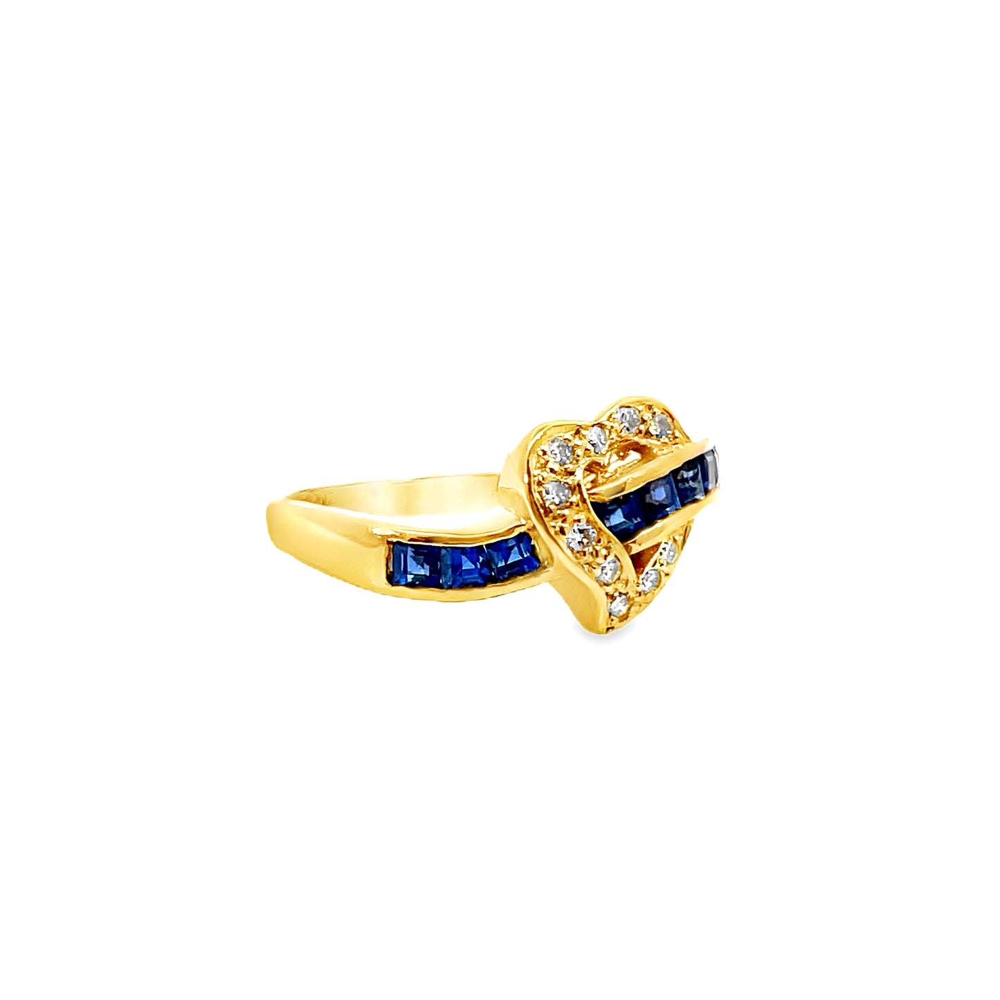 20K GOLD DIAMOND RING - 0024315