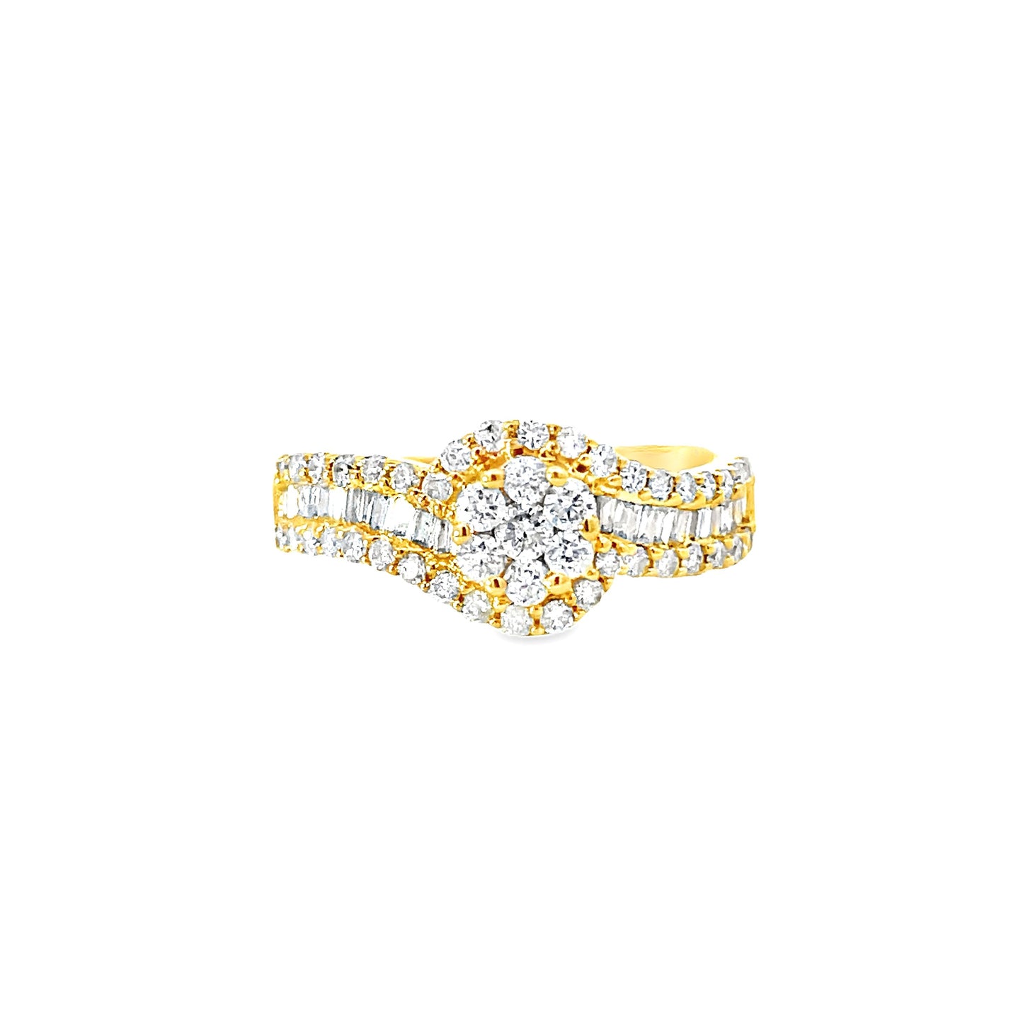 18K GOLD DIAMOND RING - 0024301