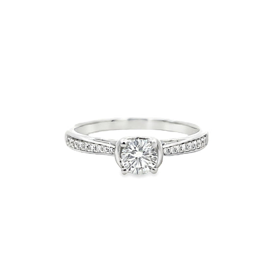 18K WHITE GOLD DIAMOND RING - 0024246