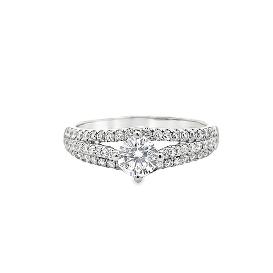 18K WHITE GOLD DIAMOND RING - 0024253