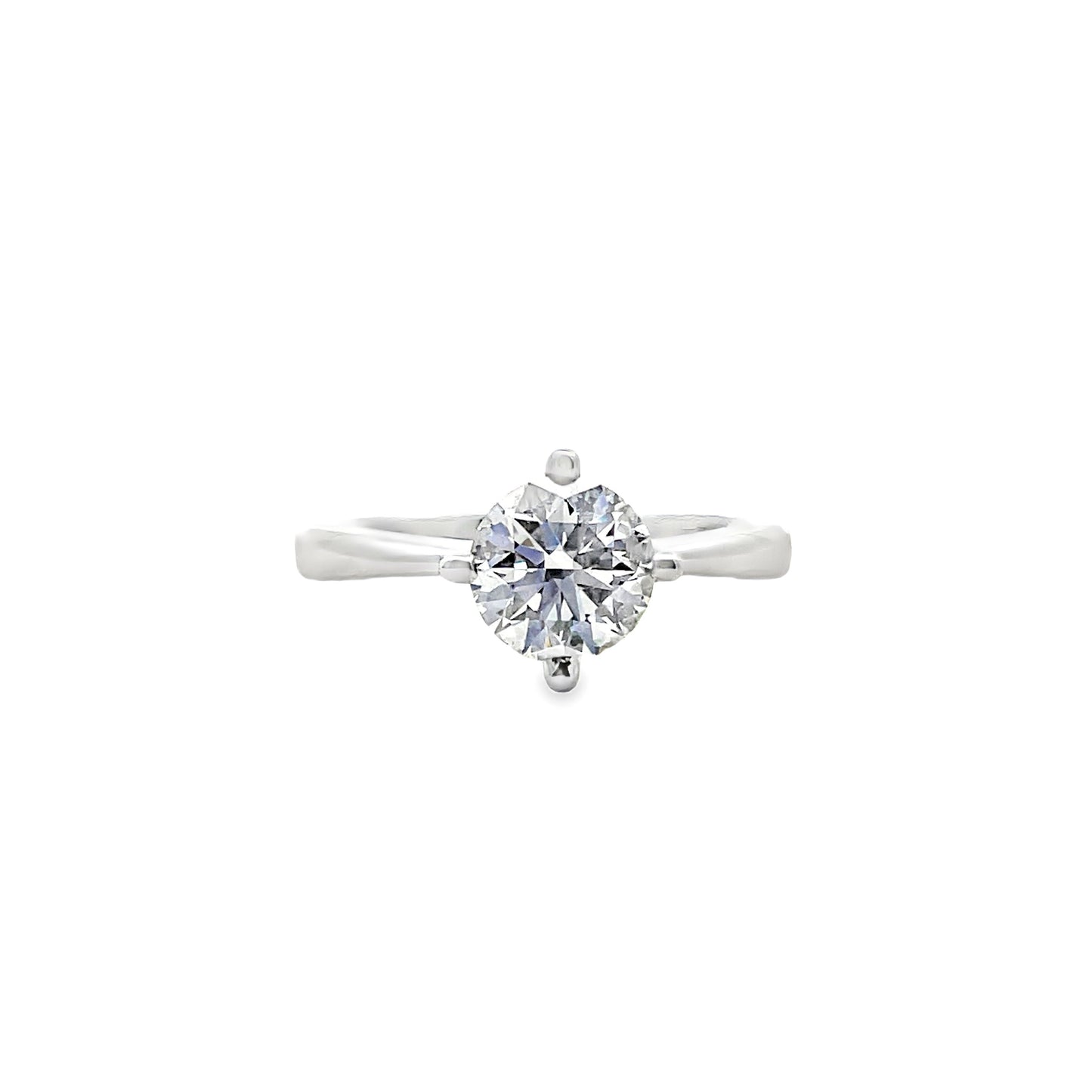 18K WHITE GOLD DIAMOND RING - 0024254