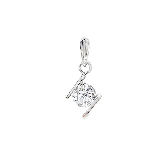 18K WHITE GOLD DIAMOND PENDANT - 0024410