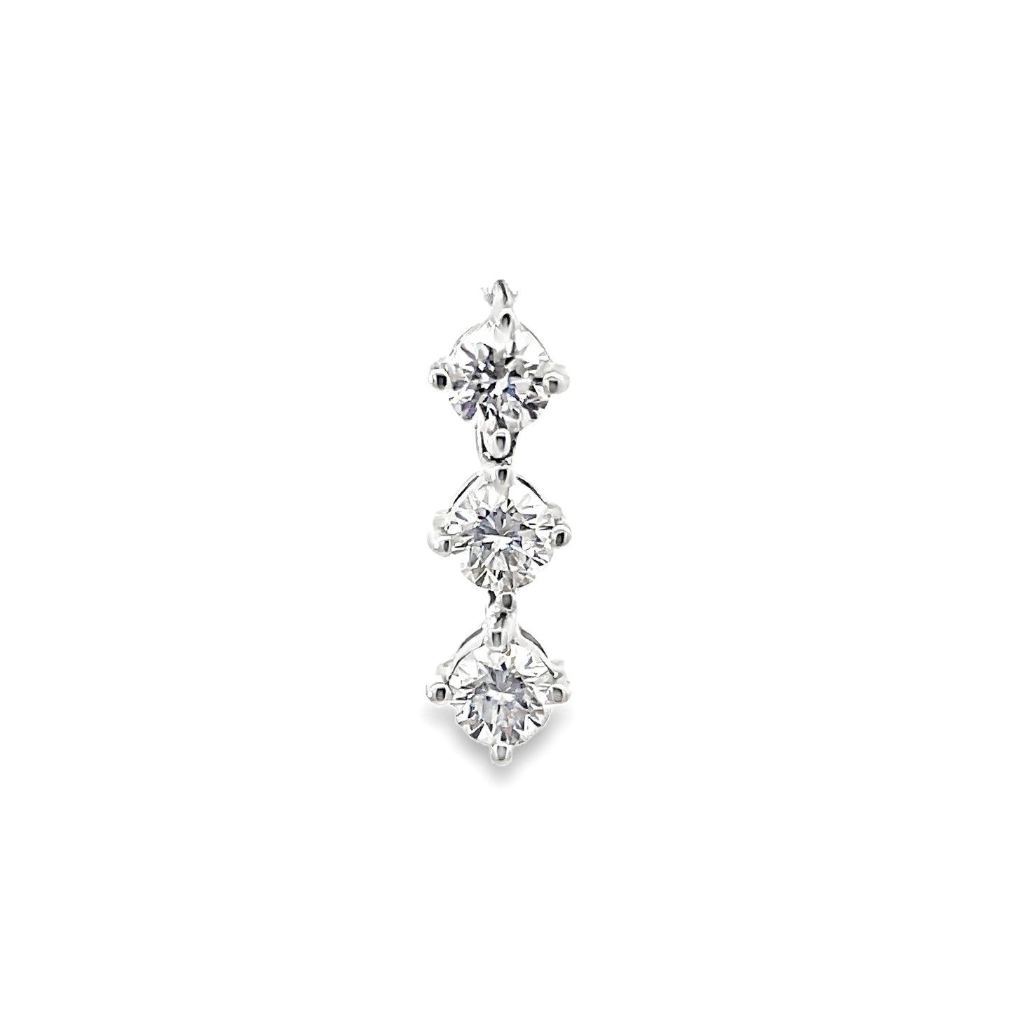 18K WHITE GOLD DIAMOND PENDANT - 0024412