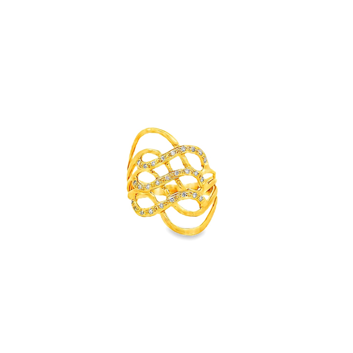 18K GOLD DIAMOND RING - 0024353