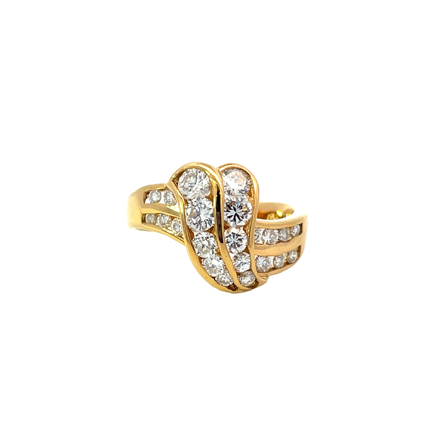 18K GOLD DIAMOND RING - 0024560