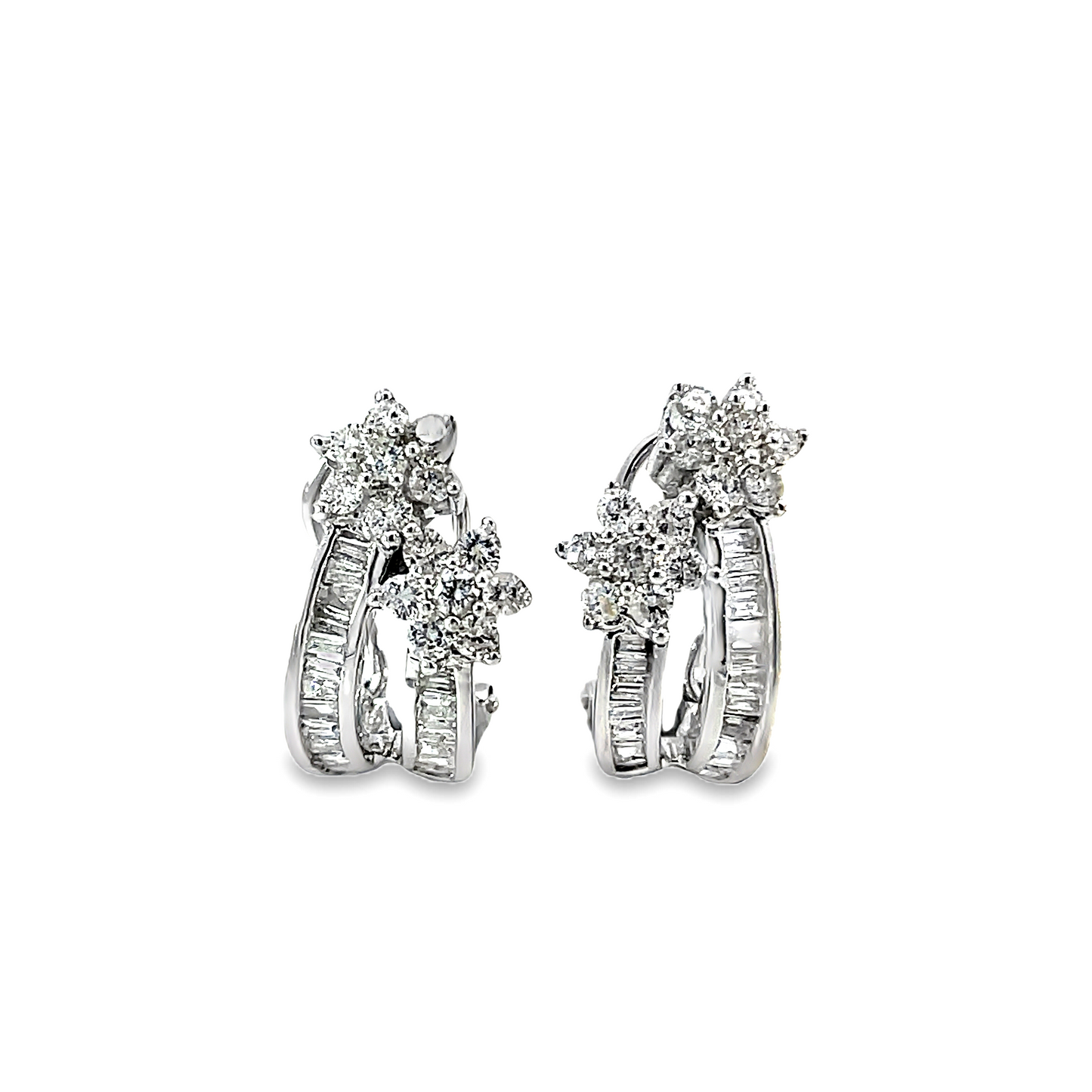 18K WHITE GOLD DIAMOND EARRINGS - 0024788