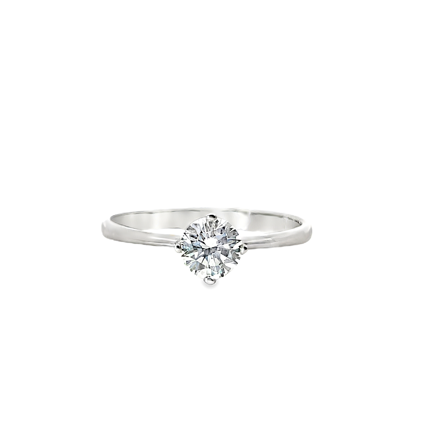 18K WHITE GOLD DIAMOND RING - 0024807