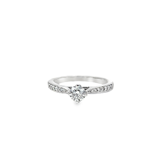 18K WHITE GOLD DIAMOND RING - 0024878