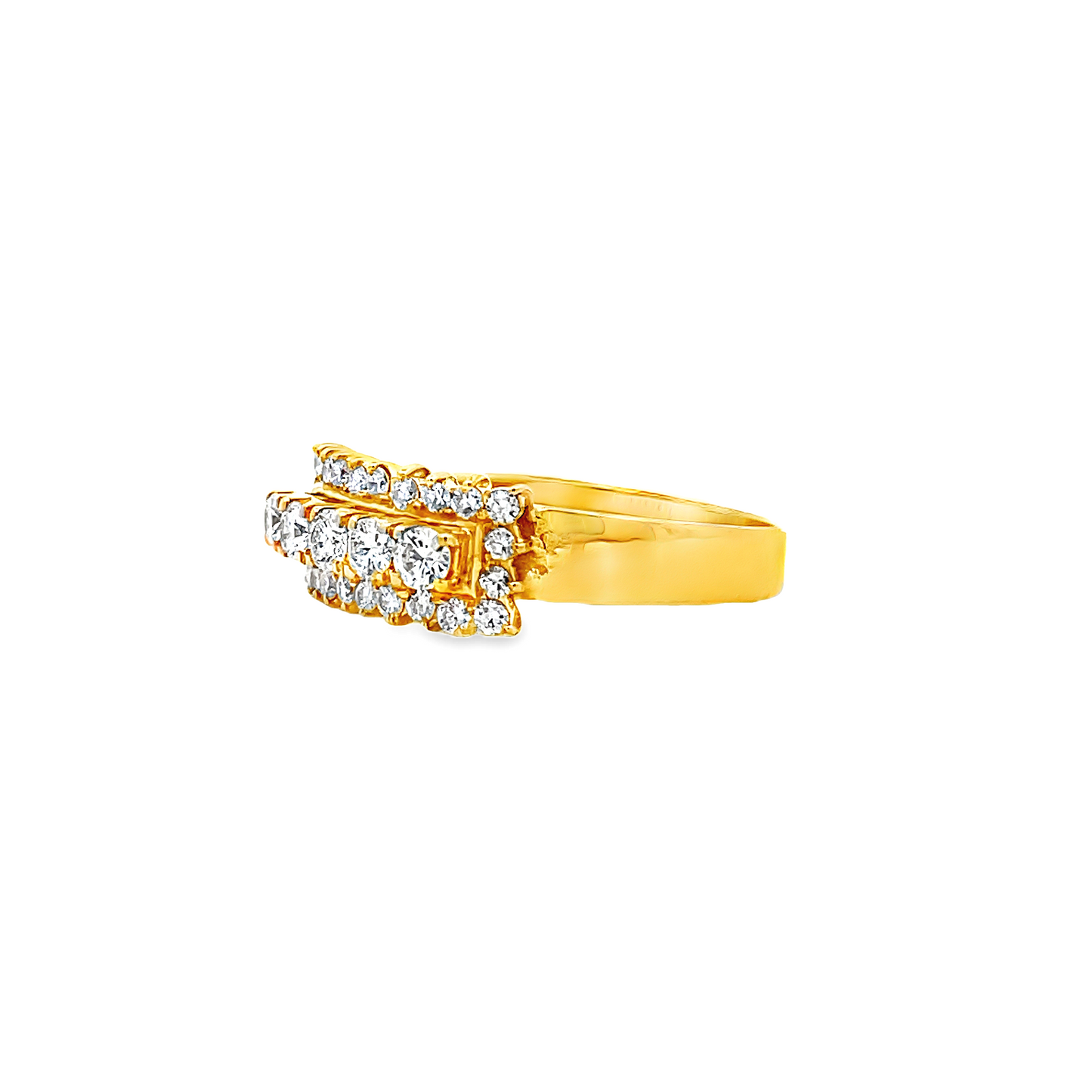 20K GOLD DIAMOND RING - 0025093